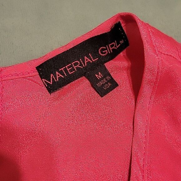 🫧 Material Girl Pink tank top with ladder back size Medium NWT - Picture 2 of 4